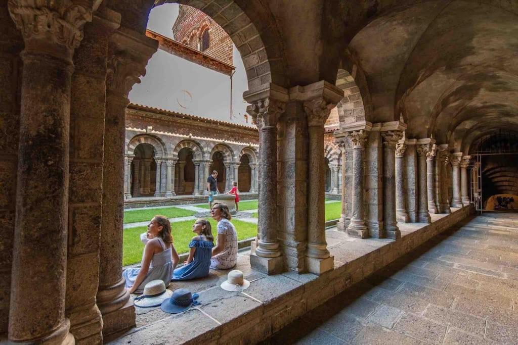 Maison Atypique - Centre Historique - Puy En Velay Le Puy-en-Velay Екстериор снимка