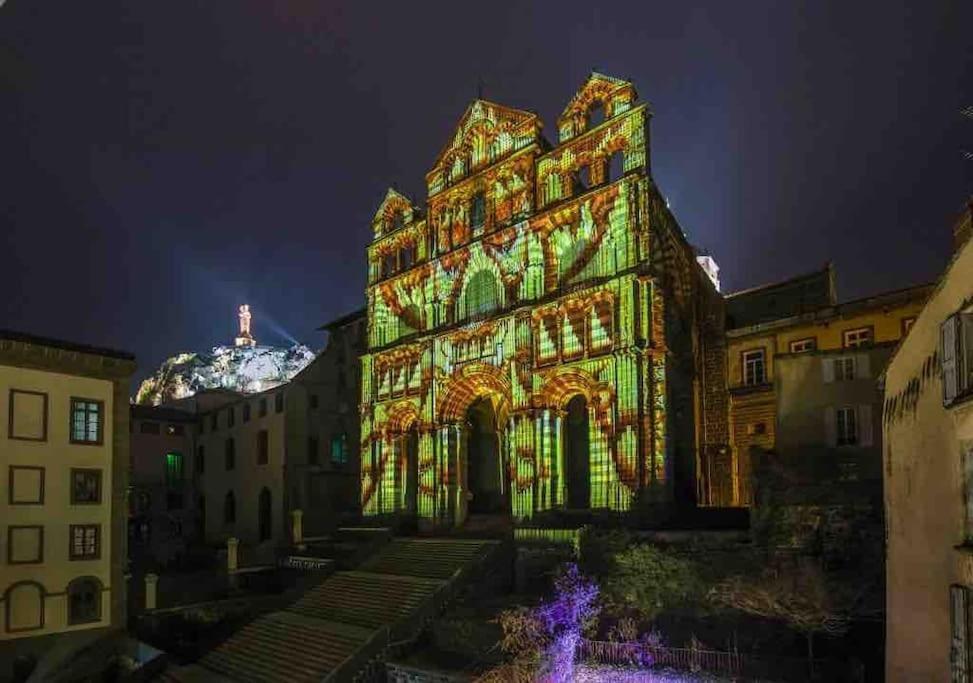 Maison Atypique - Centre Historique - Puy En Velay Le Puy-en-Velay Екстериор снимка